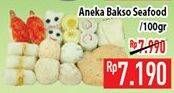 Promo Harga Aneka Bakso Seafood per 100 gr - Hypermart