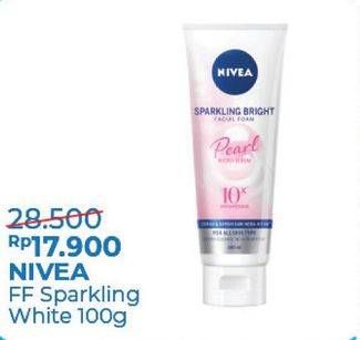Promo Harga NIVEA Facial Foam Sparkling White 100 ml - Alfamart