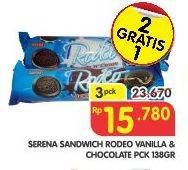 Promo Harga SERENA RODEO Biskuit Sandwich Vanila, Chocolate per 3 pcs 138 gr - Superindo