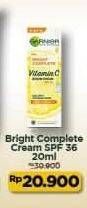 Promo Harga GARNIER Light Complete Cream Vitamin C SPF 36/PA+++ 20 ml - Alfamart
