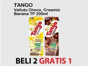 Promo Harga TANGO Susu Sapi Segar Banana Pudding, Italian Chocolate 200 ml - Alfamart