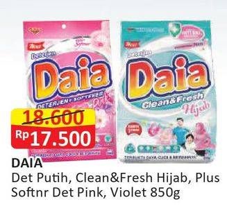 Promo Harga DAIA Deterjen Bubuk Putih, Clean Fresh Hijab, + Softener Pink, + Softener Violet 850 gr - Alfamart