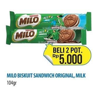 Promo Harga Milo Biscuit Sandwich Activ Milk, Original 104 gr - Hypermart