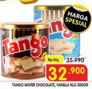 Promo Harga TANGO Wafer Chocolate, Vanilla Milk 300 gr - Superindo