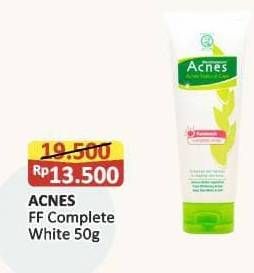 Promo Harga Acnes Facial Wash Complete White 50 gr - Alfamart