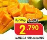 Promo Harga Mangga Harum Manis per 100 gr - Superindo