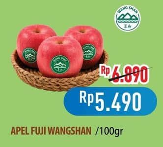 Promo Harga Apel Fuji Wangshan per 100 gr - Hypermart
