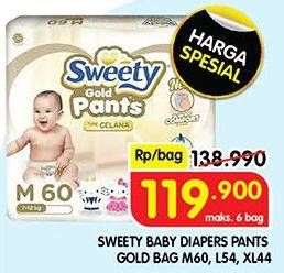 Promo Harga Sweety Gold Pants M60, XL44, L54 44 pcs - Superindo