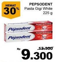 Promo Harga PEPSODENT Pasta Gigi Pencegah Gigi Berlubang White 225 gr - Giant