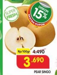 Promo Harga Pear Singo per 100 gr - Superindo