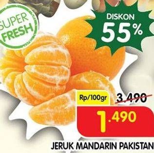 Promo Harga Jeruk Mandarin Pakistan per 100 gr - Superindo