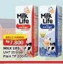 Promo Harga Milk Life UHT Stroberi, Plain 200 ml - Alfamart