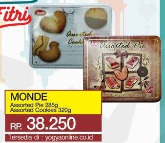 Promo Harga Monde Assorted Pie/Cookies  - Yogya