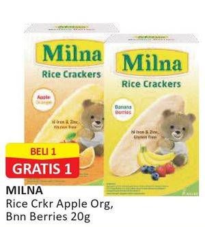 Promo Harga MILNA Rice Crackers Apple Orange, Banana Berries 5 pcs - Alfamart