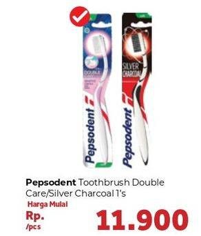 Promo Harga Pepsodent Sikat Gigi Double Care/Silver Charcoal  - Carrefour