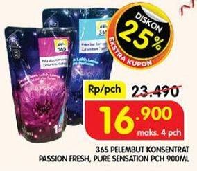 Promo Harga 365 Pelembut Konsentrat Passion Fresh, Pure Sensation 900 ml - Superindo