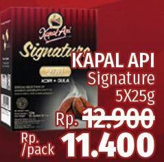 Promo Harga Kapal Api Signature 2 In 1 Kopi + Gula per 5 sachet 25 gr - LotteMart