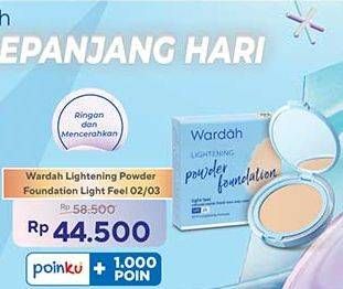 Promo Harga Wardah Lightening Powder Foundation 02 Golden Beige, 03 Sheer Pink 12 gr - Indomaret