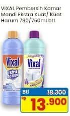 Promo Harga Vixal Pembersih Porselen Blue Extra Kuat, Green Kuat Harum 750 ml - Indomaret