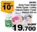 Promo Harga BIORE Body Foam Bright Freshen Up Matcha Scent, White Scrub, Lovely Sakura Scent 450 ml - Giant