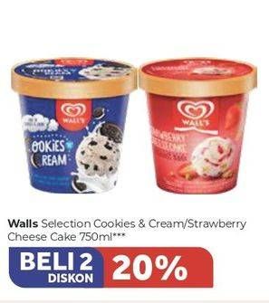 Promo Harga WALLS Selection Oreo Cookies Cream, Strawberry Cheesecake per 2 pcs 750 ml - Carrefour