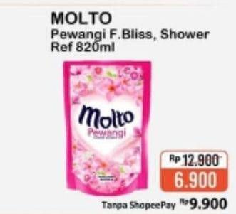 Promo Harga MOLTO Pewangi Blue, Pink 820 ml - Alfamart