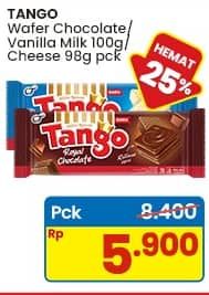 Promo Harga Tango Long Wafer Chocolate, Vanilla Milk, Cheese 110 gr - Indomaret