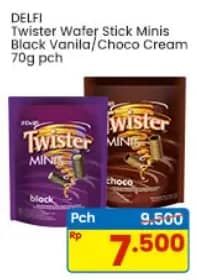 Promo Harga Delfi Twister Minis Black Vanilla, Choco 80 gr - Indomaret