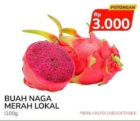 Promo Harga Buah Naga Merah Lokal per 100 gr - Indomaret