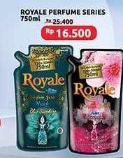 Promo Harga So Klin Royale Parfum Collection 720 ml - Indomaret