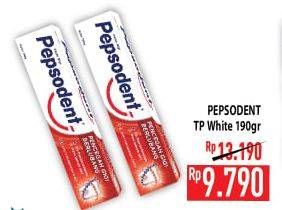 Promo Harga PEPSODENT Pasta Gigi Pencegah Gigi Berlubang White 190 gr - Hypermart