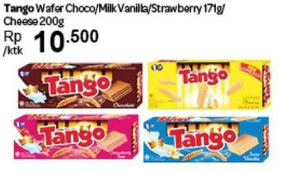 Promo Harga Tango Wafer Chocolate/vanila Milk/Strawberry/Cheese  - Carrefour