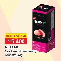 Promo Harga NABATI Nextar Cookies Strawberry Jam per 8 pcs 14 gr - Alfamart