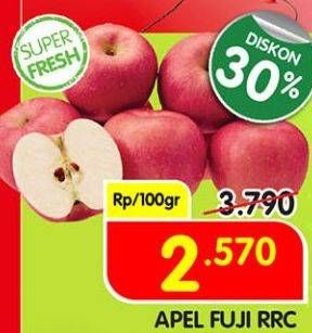 Promo Harga Apel Fuji RRC per 100 gr - Superindo