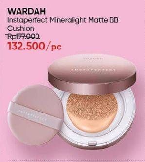 Promo Harga WARDAH Instaperfect Mineralight Matte BB Cushion 15 gr - Guardian