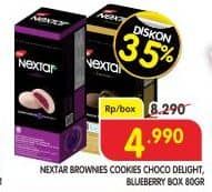 Promo Harga Nabati Nextar Cookies Brownies Choco Delight, Blueberry per 8 pcs 13 gr - Superindo