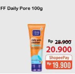 Promo Harga CLEAN & CLEAR Daily Pore Cleanser 100 ml - Alfamart