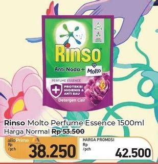 Promo Harga Rinso Liquid Detergent + Molto Purple Perfume Essence 1500 ml - Carrefour