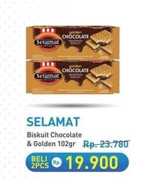 Promo Harga Selamat Sandwich Biscuits Chocolate, Golden Chocolate 102 gr - Hypermart