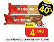 Promo Harga Regal Marie Duo Peanute Butter, Coklat 100 gr - Superindo