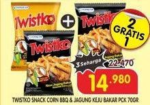 Promo Harga Twistko Snack Jagung Bakar Jagung Bakar, Keju 70 gr - Superindo