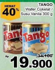Promo Harga TANGO Wafer Chocolate, Vanilla Milk 300 gr - Giant