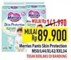 Promo Harga Merries Pants Skin Protection M50, L44, XL42, XXL34 34 pcs - Hypermart