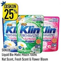 Promo Harga So Klin Biomatic Liquid Detergent +Softener Front Top Load Nature Scent, +Softener Front Top Load Fresh Scent, +Softener Front Top Load Flower Bloom 700 ml - Hypermart