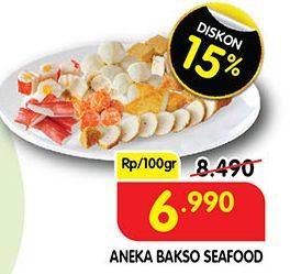 Promo Harga Aneka Bakso Seafood per 100 gr - Superindo