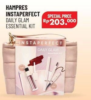 Promo Harga Wardah Instaperfect Hampers Daily Glam Essential Kit  - Carrefour