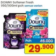 Promo Harga Downy Parfum Collection 900 ml - Indomaret