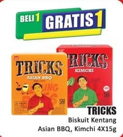 Promo Harga Tricks Biskuit Kentang Asian BBQ, Kimchi per 4 pcs 15 gr - Hari Hari