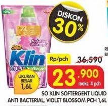 Promo Harga SO KLIN Liquid Detergent + Anti Bacterial Biru, + Anti Bacterial Violet Blossom 1600 ml - Superindo