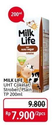 Promo Harga MILK LIFE Fresh Milk Chocolate, Strawberry, Plain 200 ml - Alfamidi